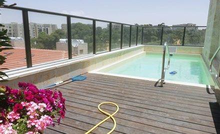 #1799 Mini-Penthouse With A Pool